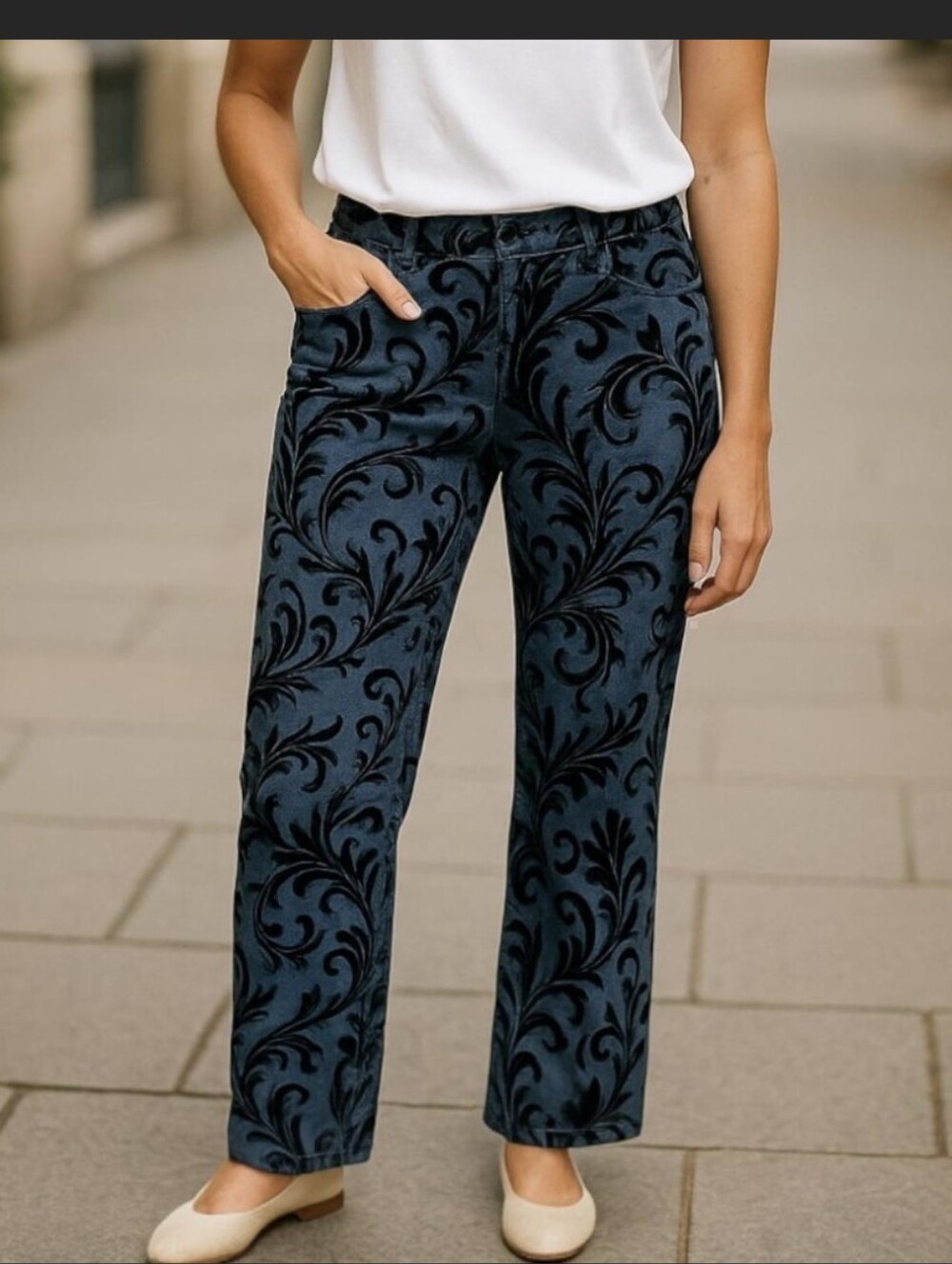 Boston Proper Womens Jeans Velvet Burnout Straight Leg Filigree Straight Leg 8